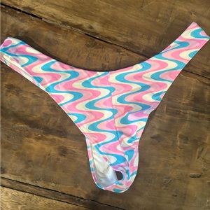 Frankie’s swim bottom